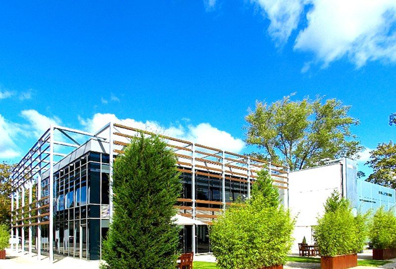 Beales Hotel Хатфилд Экстерьер фото